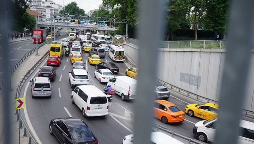 Τελικός Champions League 2023: Περπάτημα έως και 8 χλμ για είσοδο στο Ατατούρκ - Φωτιά σε αποθήκη κοντά στο στάδιο 