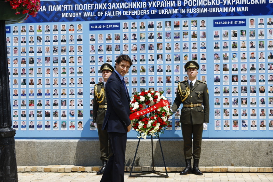 Πόλεμος στην Ουκρανία: Αιφνιδιαστική επίσκεψη του Τριντό στο Κίεβο