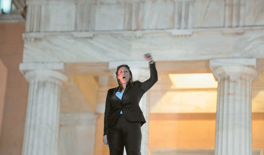 Η Ζωή το γύρισε στην καρδούλα και ετοιμάζει comeback στη Βουλή - Τα παρατράγουδα με τις λίστες