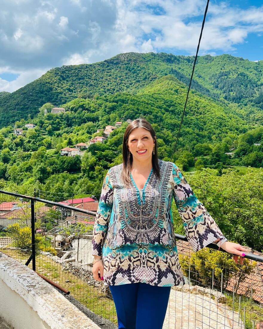 Η Ζωή το γύρισε στην καρδούλα και ετοιμάζει comeback στη Βουλή - Τα παρατράγουδα με τις λίστες