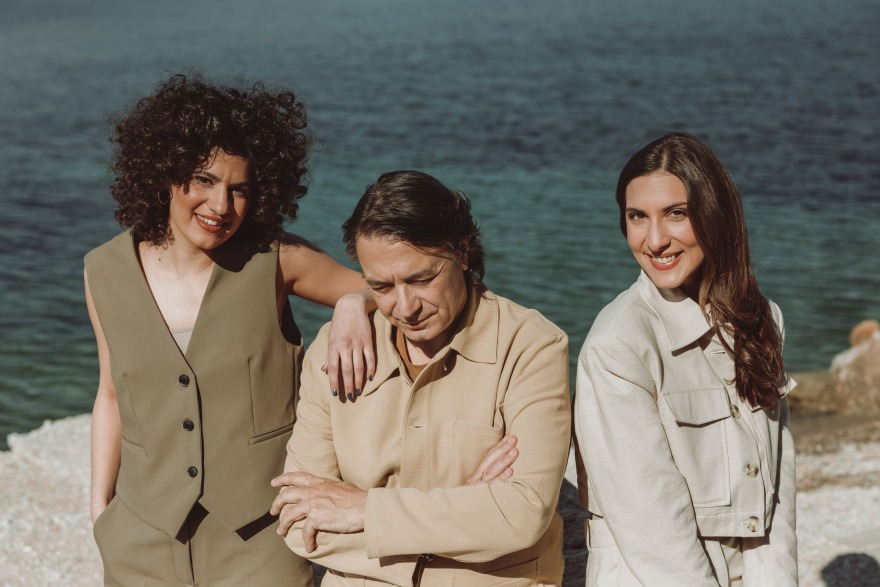 Γιάννης Κότσιρας: Δίνει συναυλία στο Βεάκειο Θέατρο του Πειραιά