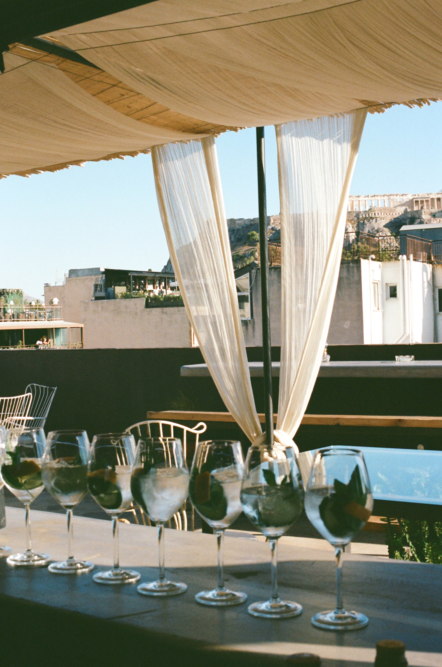 «Mona Supper Club»: Λέσχη γαστρονομίας για ευζωϊστές