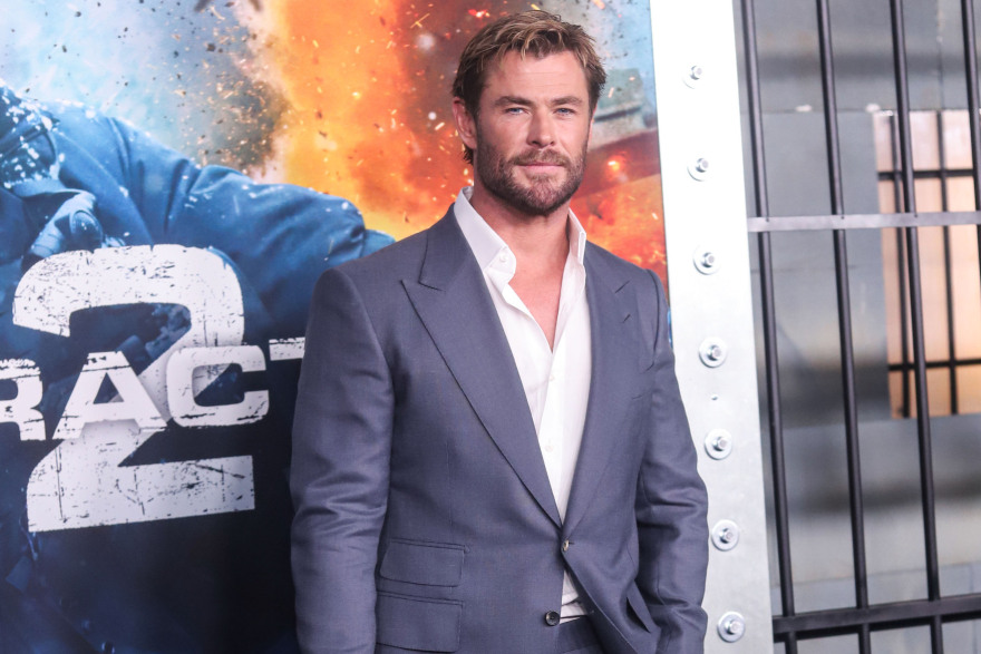 Extraction 2: O Κρις Χέμσγουορθ στην πρεμιέρα της νέας ταινίας του Netflix