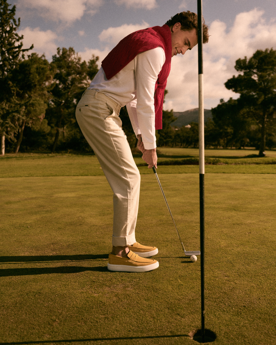 Η νέα συλλογή TSAKIRIS MALLAS MEN θα τραβήξει όλα τα βλέμματα στα πόδια σας