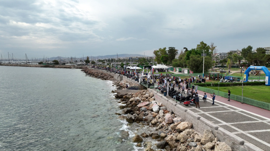 Μεγάλη συμμετοχή και πλήθος κόσμου στο Alimos Classic Motorbike Sunday - Δείτε βίντεο και φωτογραφίες
