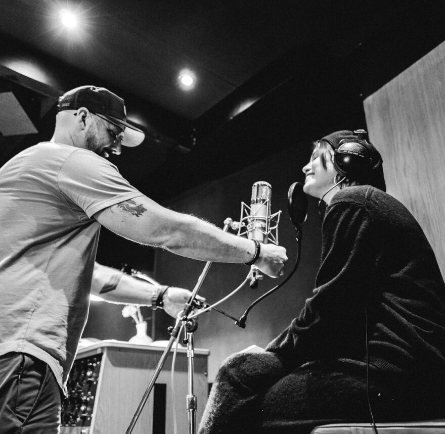 Σελένα Γκόμεζ: Επέστρεψε στο στούντιο ηχογράφησης