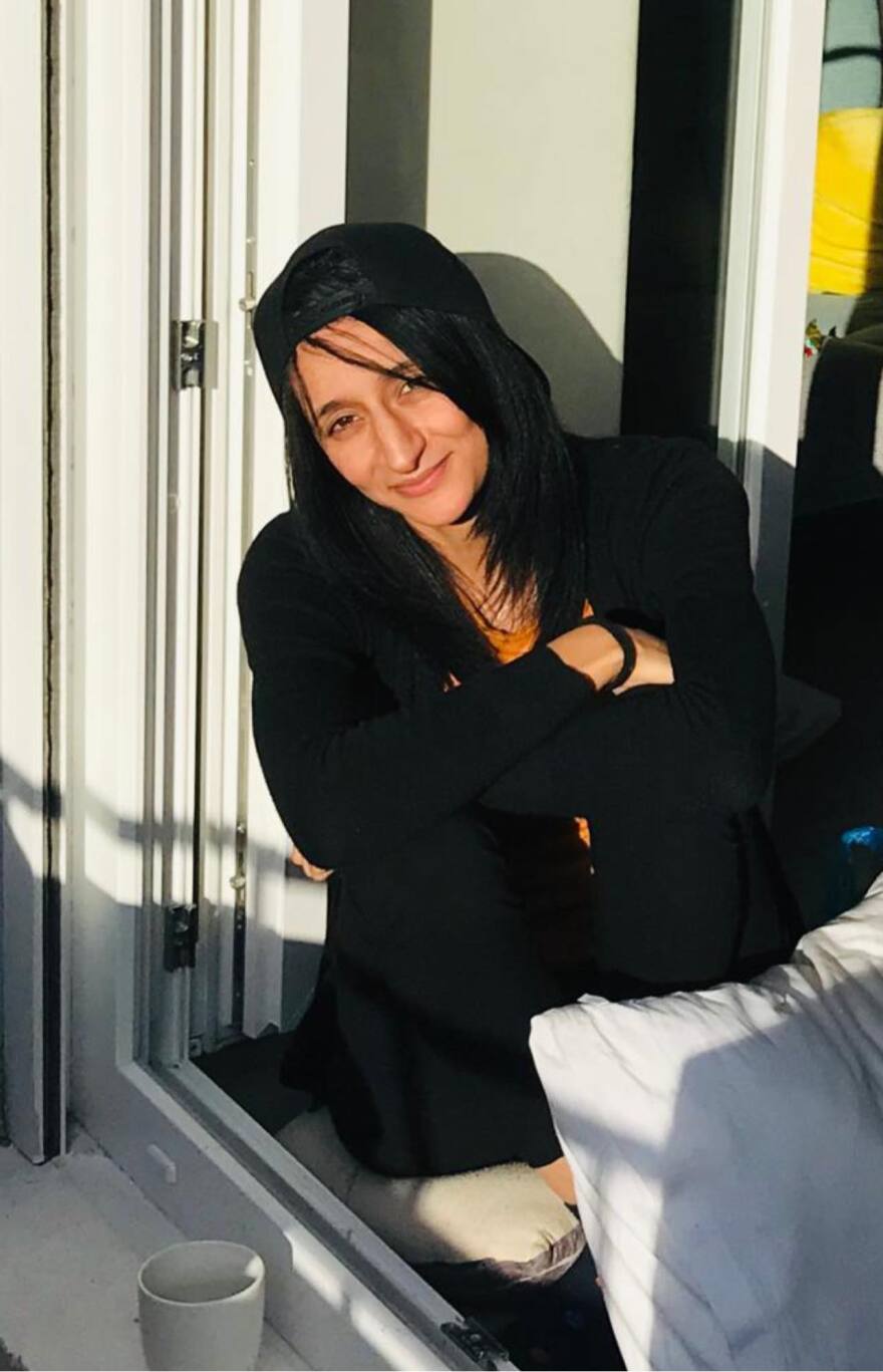 Ναυάγιο στην Πύλο: Ποια είναι η Ναουάλ Σουφί που ειδοποίησε τις ιταλικές αρχές για το ναυάγιο με τους μετανάστες