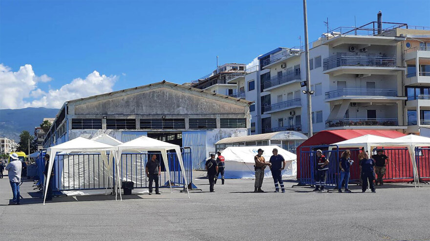 Πύλος: Μυστήριο με τη βύθιση του σκάφους που αρνήθηκε βοήθεια - Μαρτυρίες ότι μετέφερε πάνω από 700 μετανάστες