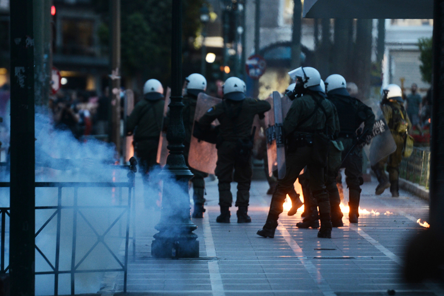 Ναυάγιο στην Πύλο: 21 συλλήψεις για τα επεισόδια των «δικαιωματιστών» στο κέντρο της Αθήνας