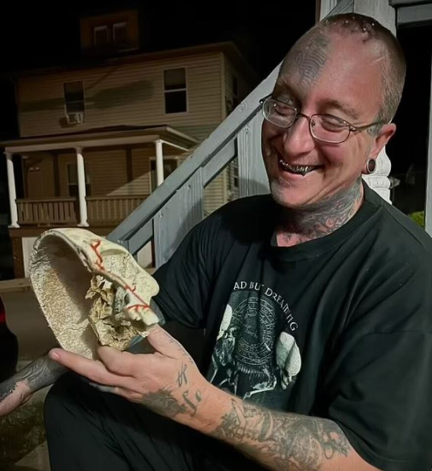 Χάρβαρντ: Ο διευθυντής του νεκροτομείου της σχολής ιατρικής διώκεται για εμπορία οργάνων και λειψάνων