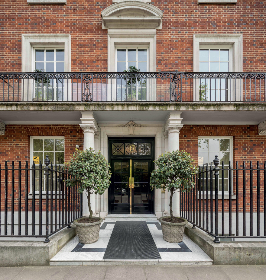 Ρέινε Σπένσερ: Πωλείται η οικία της «κακιάς» μητριάς της πριγκίπισσας Νταϊάνα