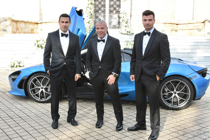 Ζαμπίδης - Ντάσιου: Ο γάμος του ζευγαριού και η βάφτιση των δίδυμων παιδιών τους - Δείτε βίντεο, φωτογραφίες