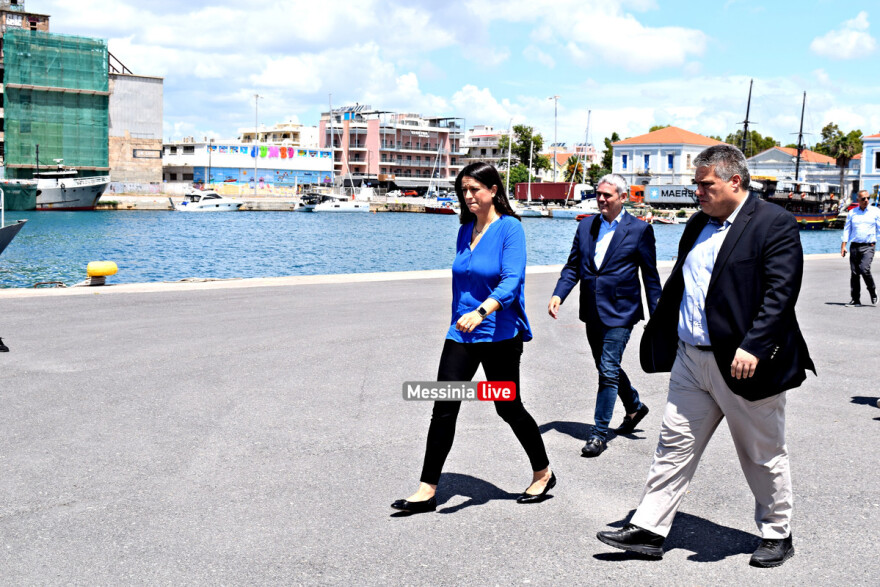 Ναυάγιο στην Πύλο: Τρισάγιο στη μνήμη των μεταναστών που «χάθηκαν» - Δείτε βίντεο και φωτογραφίες