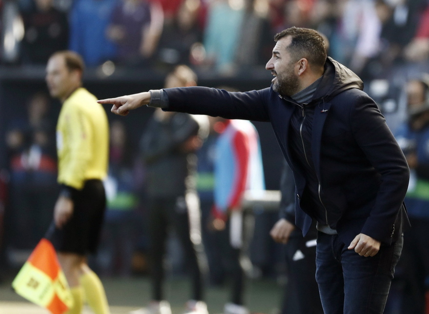 Ντιέγκο Μαρτίνεθ: Στα 42 του στον πάγκο του Ολυμπιακού - Η Σεβίλλη, η Γρανάδα και η λατρεία για τον Γκουαρδιόλα