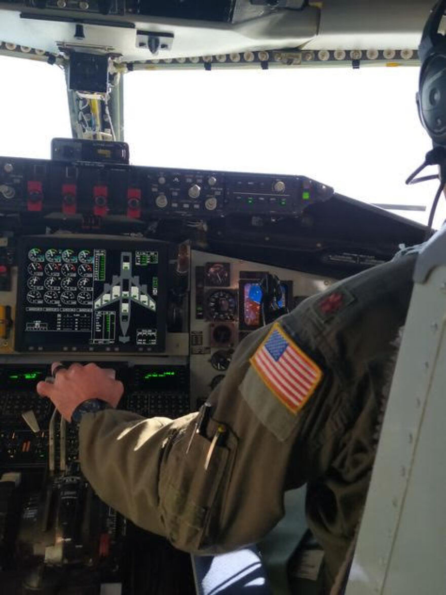 Ελληνικά F-16 εφοδιάζονται στον αέρα από αεροσκάφη της US Air Force - Δείτε βίντεο και φωτογραφίες