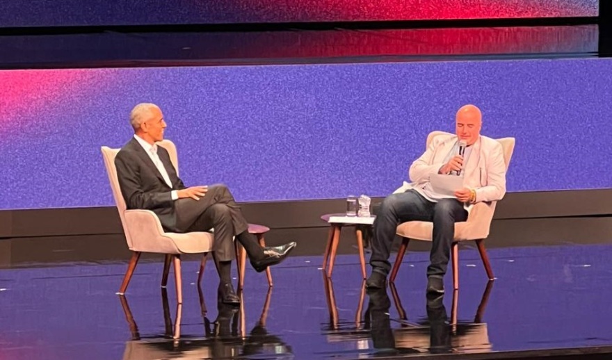 Στην Αθήνα ο Ομπάμα - «Να συμμαχήσουμε για να χτίσουμε πάνω στα ερείπια... αυτό είναι η Δημοκρατία»