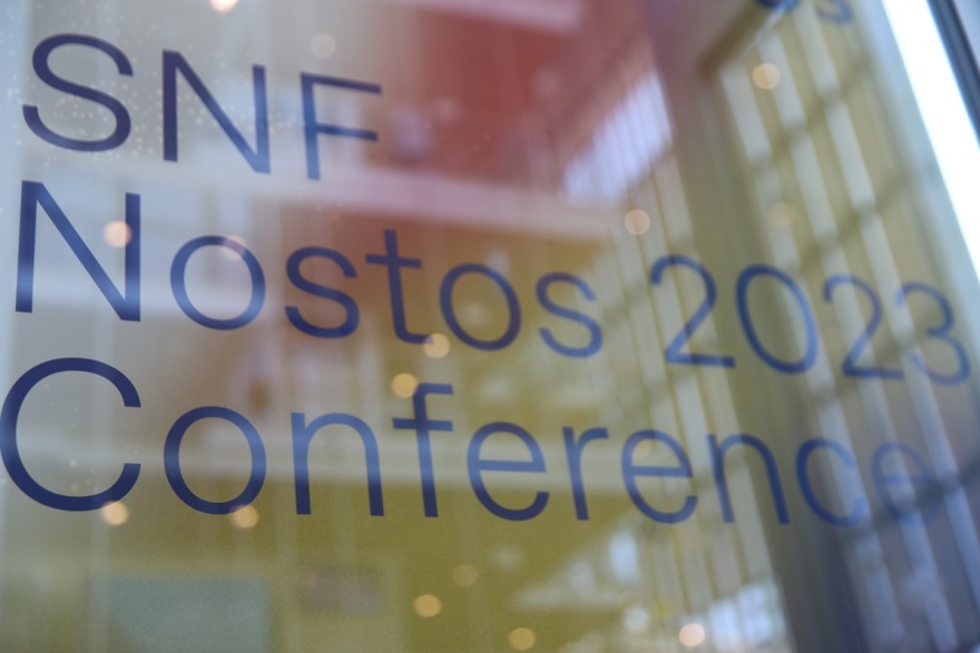 Στην Αθήνα ο Ομπάμα - «Να συμμαχήσουμε για να χτίσουμε πάνω στα ερείπια... αυτό είναι η Δημοκρατία»