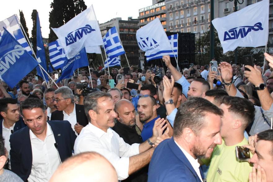 Εκλογές 2023 - Μητσοτάκης στο Σύνταγμα: «Σύμμαχος ο ενθουσιασμός, αντίπαλος ο εφησυχασμός»