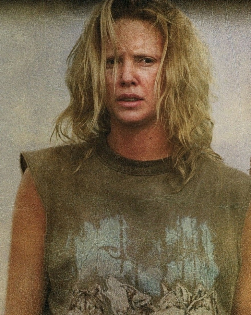 Σαρλίζ Θερόν: Από την οικογενειακή φάρμα της Νότιας Αφρικής στην κορυφή του Χόλιγουντ