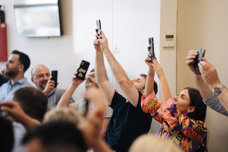 Εκλογές 2023: Γεύμα με στελέχη του ΠΑΣΟΚ - ΚΙΝΑΛ στην Κρήτη είχε ο Νίκος Ανδρουλάκης - Δείτε βίντεο και φωτογραφίες