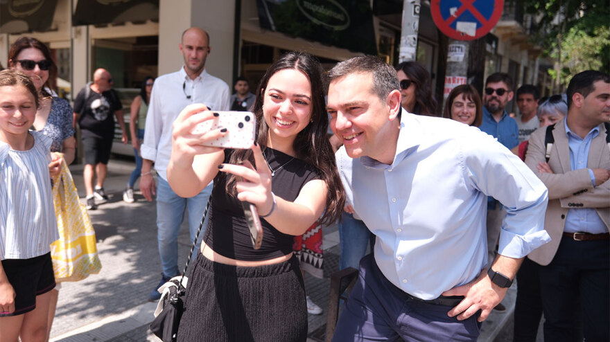 Εκλογές 2023: Ο Αλέξης Τσίπρας συναντήθηκε με δημοσιογράφους στη Θεσσαλονίκη - Δείτε φωτογραφίες