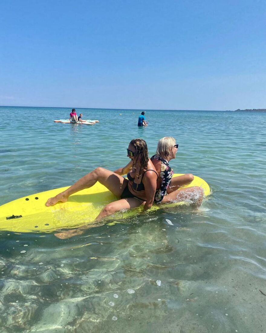 Χριστίνα Κοντοβά: Το φωτογραφικό άλμπουμ από τις διακοπές της με την Έιντα στη Λήμνο