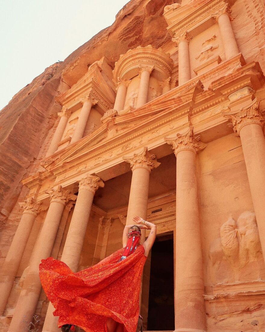 Κόνι Μεταξά: Στην Ιορδανία με τον Μάριο Καπότση - Δείτε φωτογραφίες