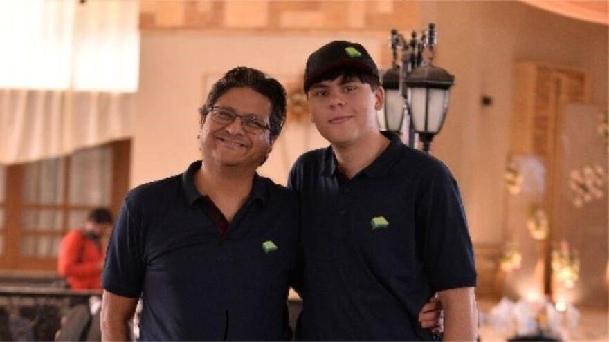 Titan: Συγκλονίζει η γυναίκα που έχασε σύζυγο και γιο στο υποβρύχιο - Αρχικά ήταν να πάω εγώ με τον άνδρα μου