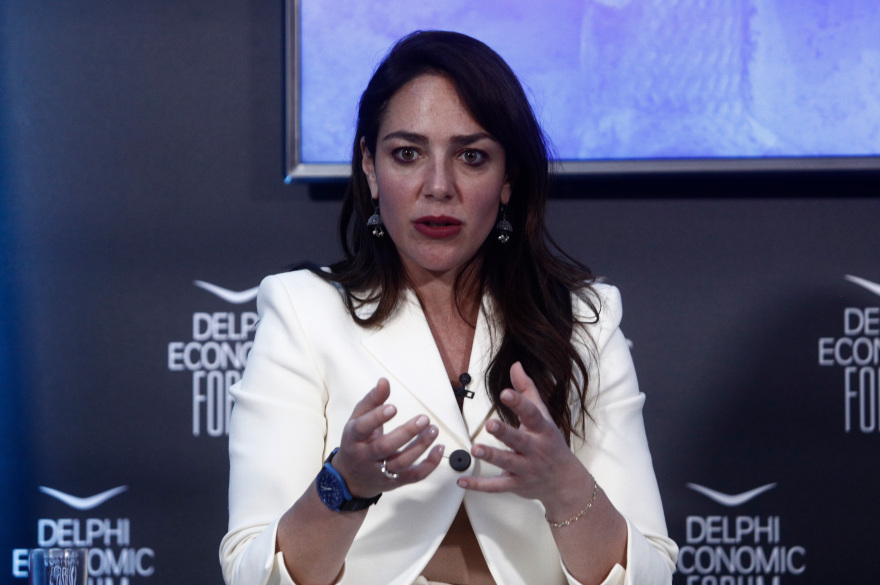 Ποιες είναι οι 15 γυναίκες του νέου κυβερνητικού σχήματος