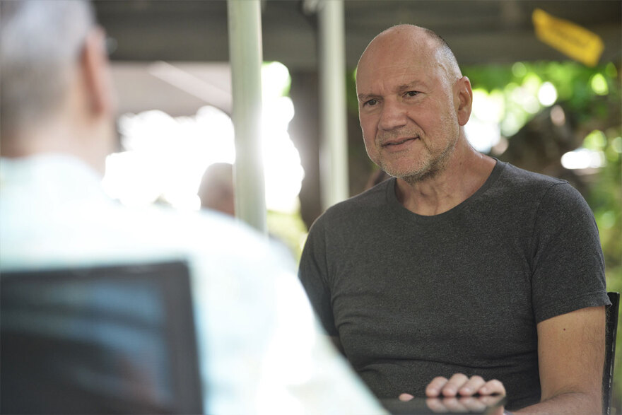 Ο Στάθης Καλύβας στον Δανίκα: Ο κόσμος πλέον δεν κοιτά Aριστερά ή Δεξιά, επιλέγει τον αξιόπιστο