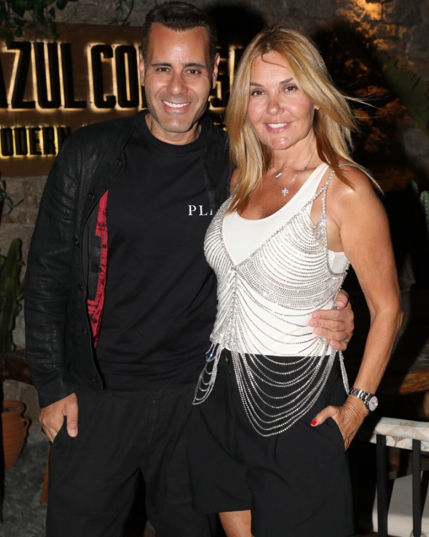 Χριστίνα Παππά: Τα γενέθλιά της στη Μύκονο - Δείτε βίντεο και φωτογραφίες 