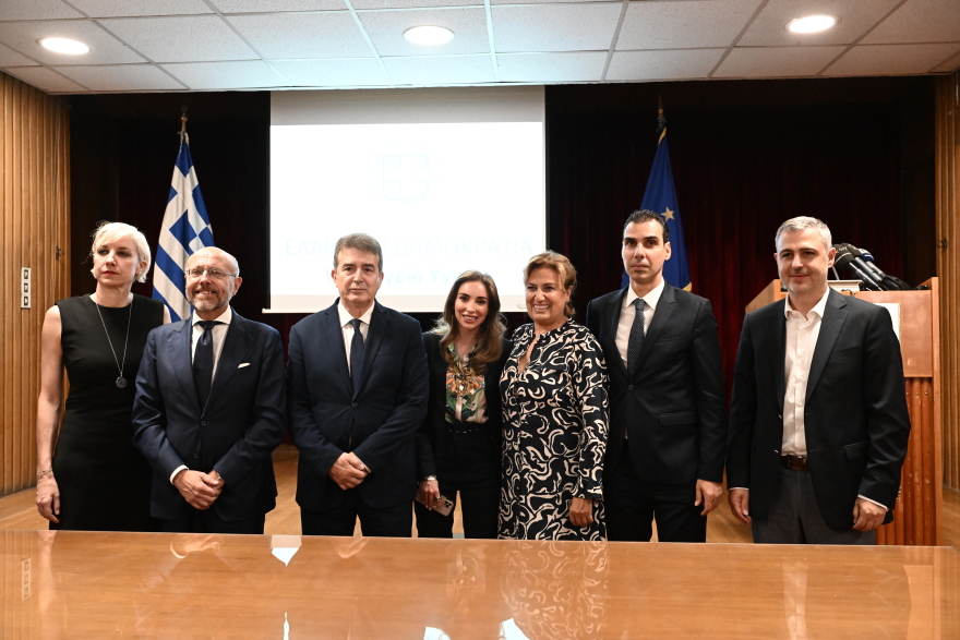 Υπουργείο Υγείας - Μιχάλης Χρυσοχοΐδης: Mε τον πήχη ψηλά θα επαναθεμελιώσουμε όλοι μαζί το ΕΣΥ