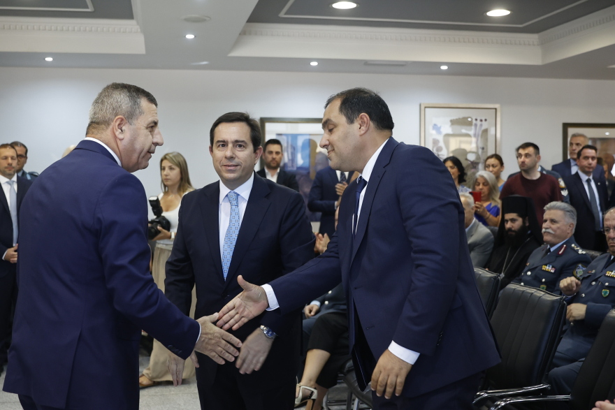 Μηταράκης: Η ευθύνη μας ξεκινά από τα σύνορα της πατρίδας και φτάνει μέχρι την τελευταία γειτονιά της χώρας