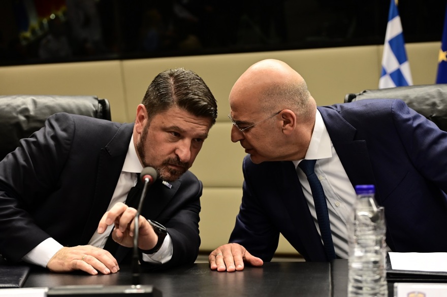 Υπουργείο Άμυνας - Δένδιας: Συνταγματική υποχρέωση η προάσπιση των κυριαρχικών δικαιωμάτων της Ελλάδας