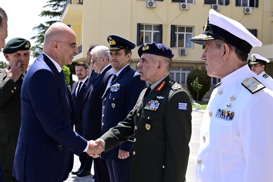 Υπουργείο Άμυνας - Δένδιας: Συνταγματική υποχρέωση η προάσπιση των κυριαρχικών δικαιωμάτων της Ελλάδας