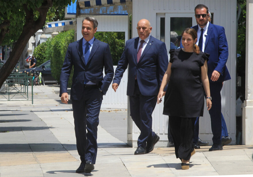 Κυβέρνηση: Ορκίστηκαν οι νέοι υπουργοί και υφυπουργοί - «Καλή αρχή» από τον Μητσοτάκη - Δείτε βίντεο και φωτογραφίες