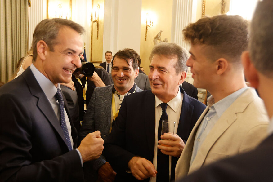 Κυβέρνηση: Ορκίστηκαν οι νέοι υπουργοί και υφυπουργοί - «Καλή αρχή» από τον Μητσοτάκη - Δείτε βίντεο και φωτογραφίες