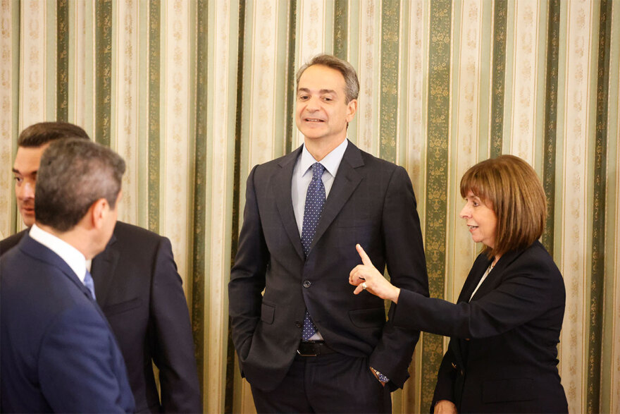 Κυβέρνηση: Ορκίστηκαν οι νέοι υπουργοί και υφυπουργοί - «Καλή αρχή» από τον Μητσοτάκη - Δείτε βίντεο και φωτογραφίες