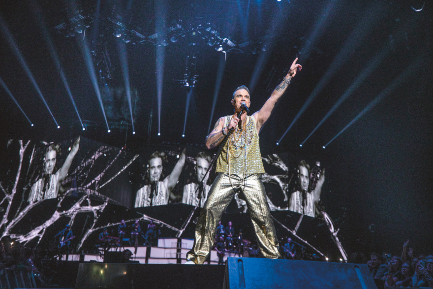 «Να αποσυρθώ; Εγώ αισθάνομαι να ξεκίνησα τώρα» - O Robbie Williams μιλά στο protothema.gr