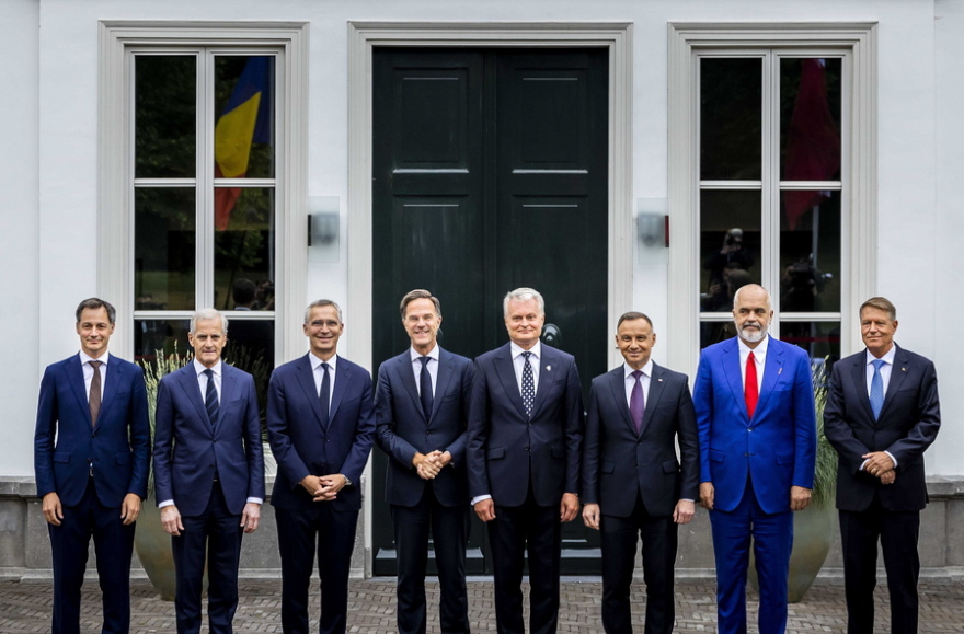 Στόλτενμπεργκ: Το NATO είναι έτοιμο να αμυνθεί έναντι «της Μόσχας ή του Μινσκ»