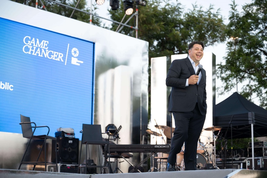 Το Charles Antetokounmpo Family Foundation (CAFF) παρουσίασε το όραμά του στην εκδήλωση «Game Changer»