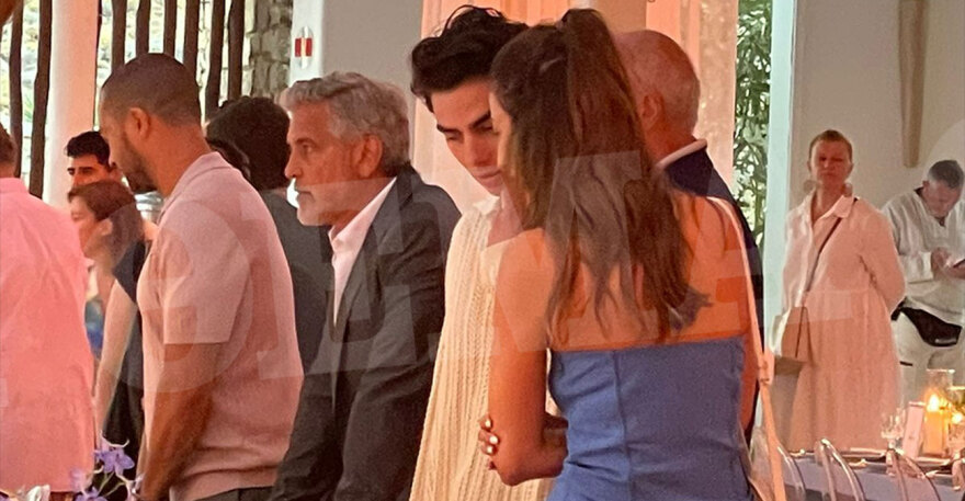 Τζορτζ Κλούνεϊ: Το 24ωρο του στη Μύκονο - Το ψεύτικο όνομα για την κράτηση, το γεύμα στον Ορνό και το φαντασμαγορικό πάρτι στη Λια