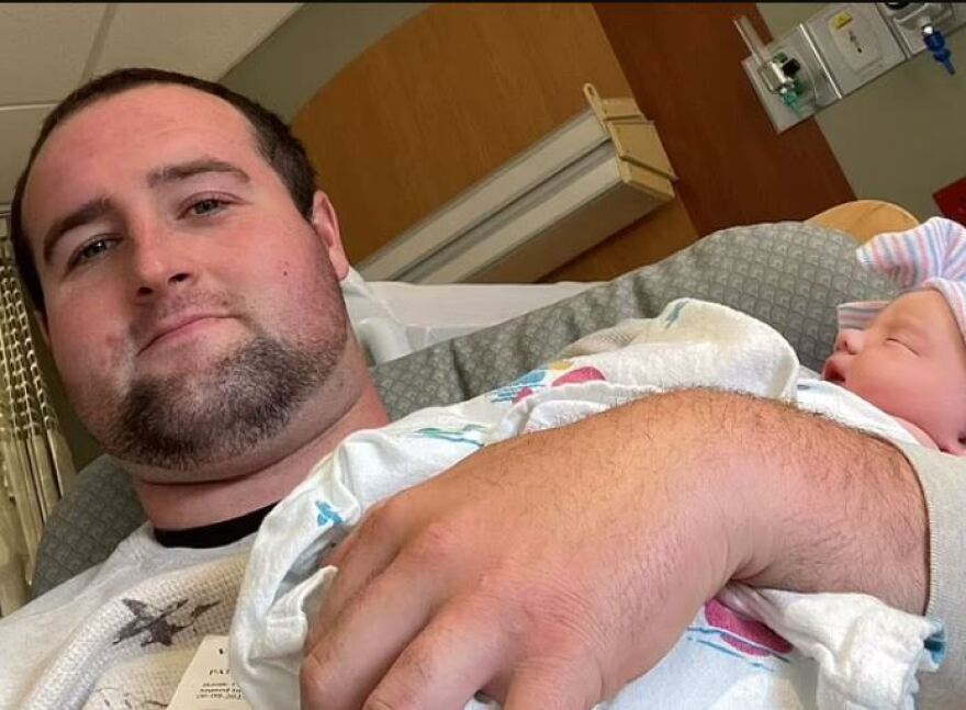 Νέα Υόρκη: Αδιανόητο έγκλημα - Πατέρας σκότωσε την 3 εβδομάδων κόρη του με βαλλίστρα