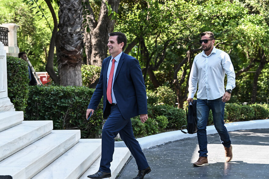 Το πρώτο υπουργικό συμβούλιο της κυβέρνησης σε φωτογραφίες