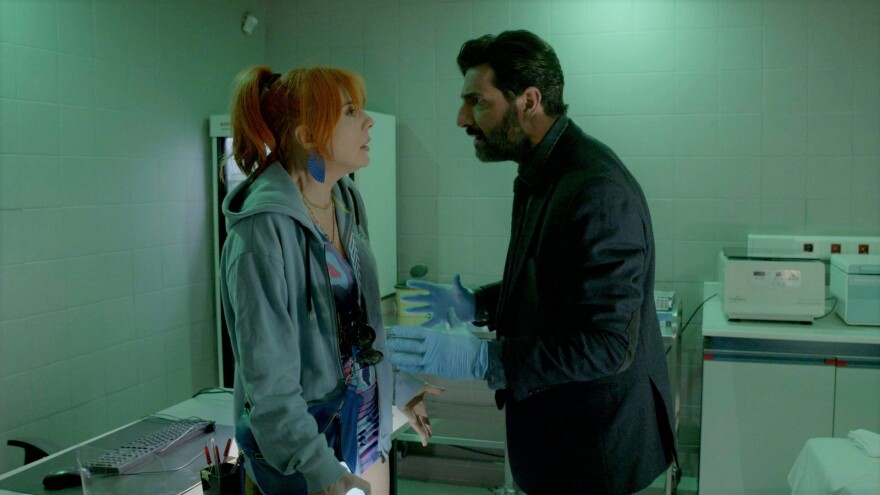 IQ 160: Απόψε στις 21:00 στο Star, το φινάλε του 1ου Κύκλου με διπλό επεισόδιο!