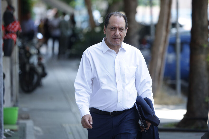 ΣΥΡΙΖΑ: Ραγδαίες εξελίξεις με τον Τσίπρα - Πληροφορίες ότι παραιτήθηκε