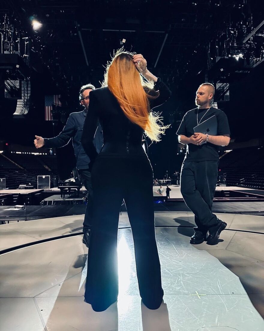 Μαντόνα:  Φήμες ότι «κάνει συνεχώς εμετούς» και «είναι στο κρεβάτι» μετά το εξιτήριο από το νοσοκομείο