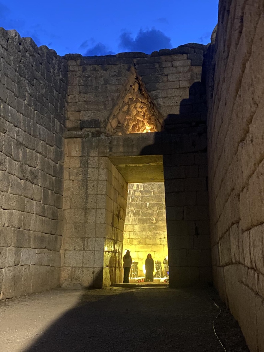 Ο «Θυέστης» του Σενέκα στον τύμβο του Ατρέα στις Μυκήνες 