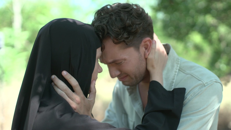 Μαύρο Ρόδο: Η Φιλαρέτη αντιμετωπίζει για πρώτη φορά το σκληρό πρόσωπο του γιου της