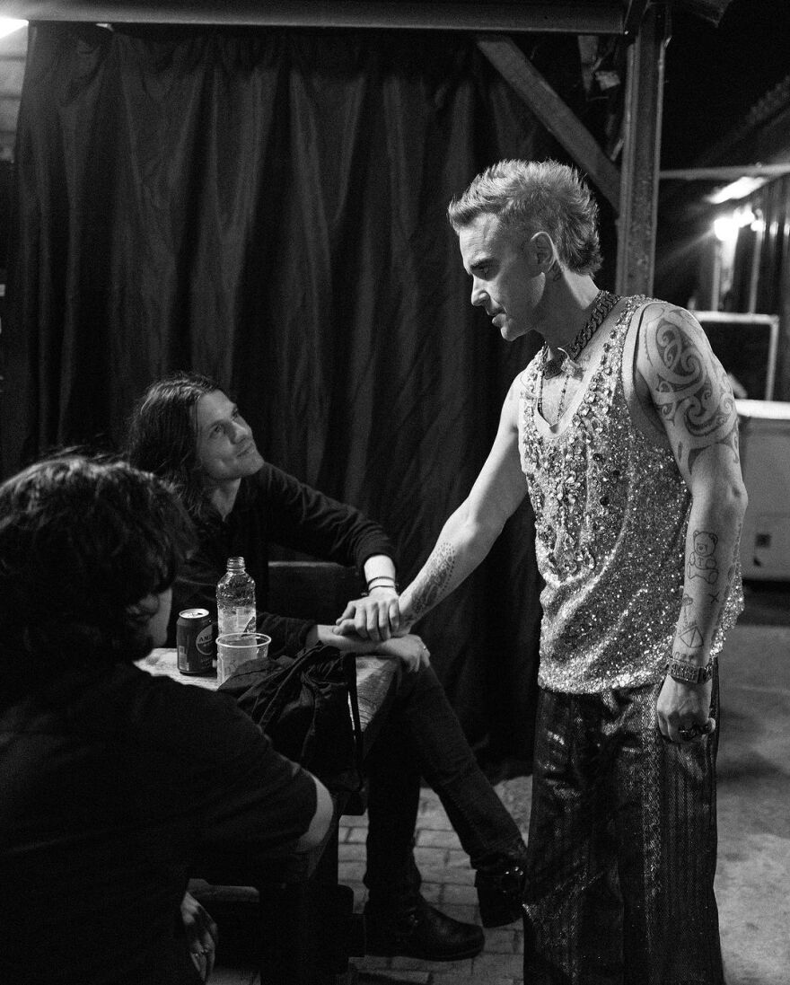 Ρόμπι Γουίλιαμς: «Χαμός» στη συναυλία του στη Μαλακάσα - Το «ευχαριστώ» στο ελληνικό κοινό